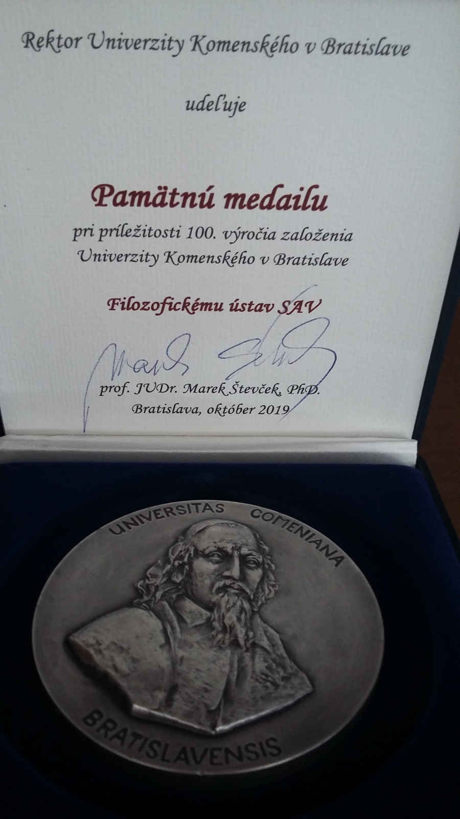 Pamätná medaila UK v Bratislave